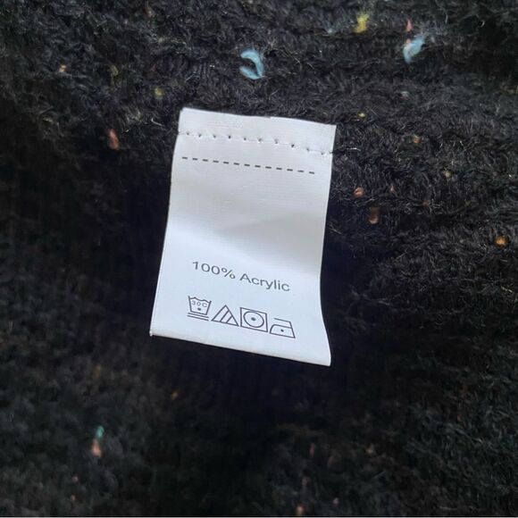 Boho Textured Knit Vest - Picture 11 of 11